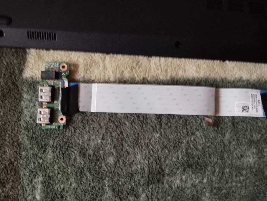 Ноутбук  Dell Inspiron 3552 P47F 15.6" разборка