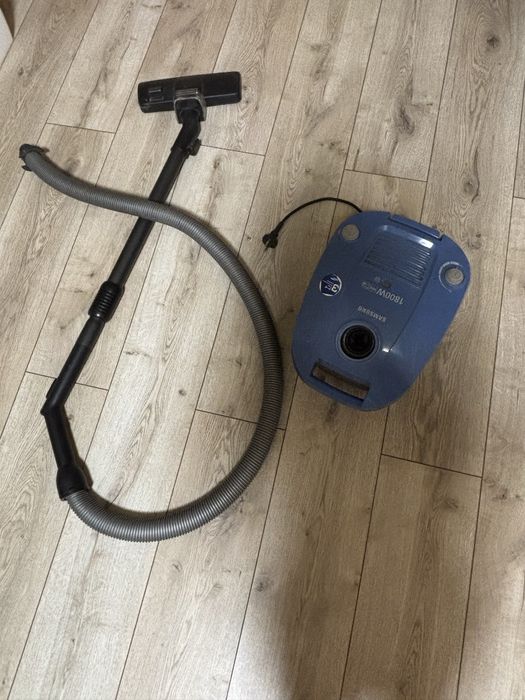 пилосос samsung в робочому стані