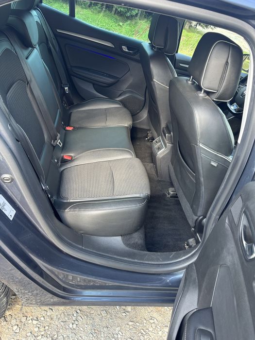 Renault megane IV bose