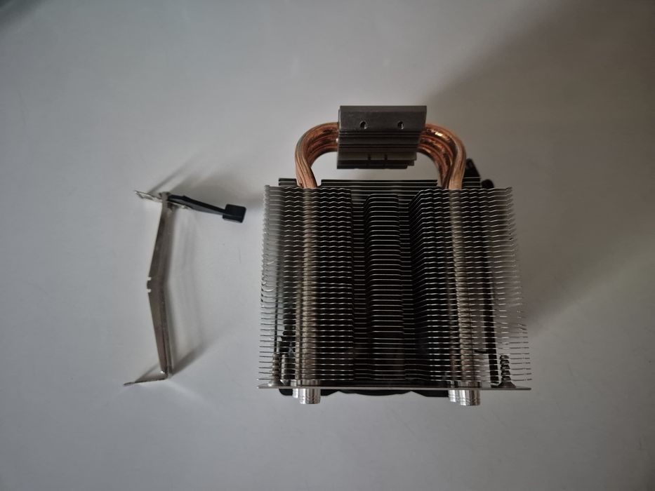 Кулер be quiet! 81.8 x 97 x 124.8 мм Pure Rock Slim (BK008) AMD / INTE