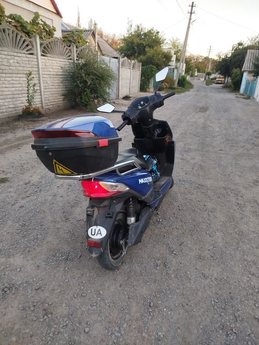 Електро скутер Maxxter neos 3