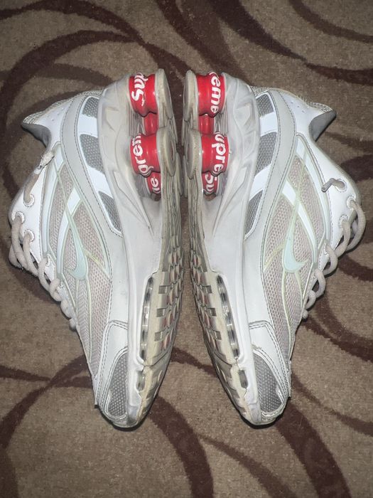 Nike shox supreme