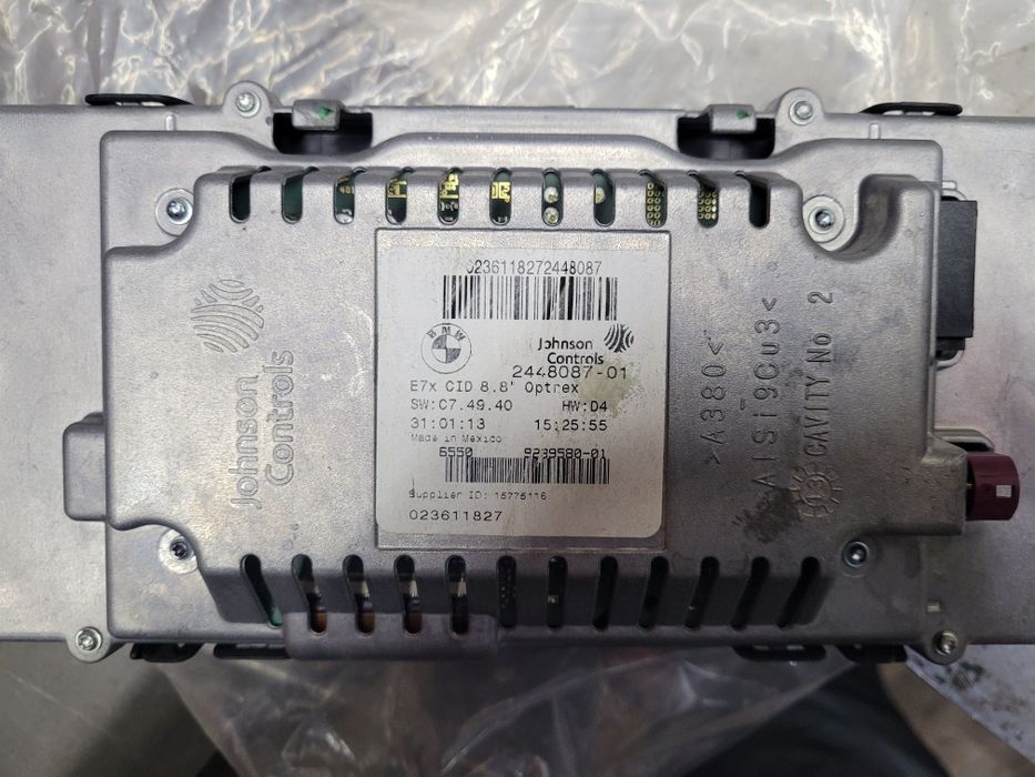 Монитор на Bmw e70