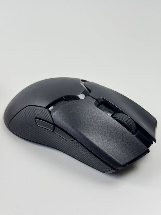 Бездротова ігрова оптична миша Razer Viper Ultimate Black - з підсвіткою, оптичні перемикачі Razer до 70 млн кліків, 20 000 DPI (RZ01-03050100-R3G1)