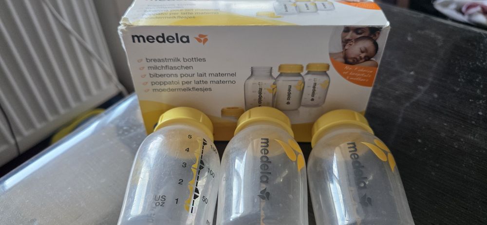 Пляшечки для годування Medela 150 мл зі смарт-сосками Calma, набір