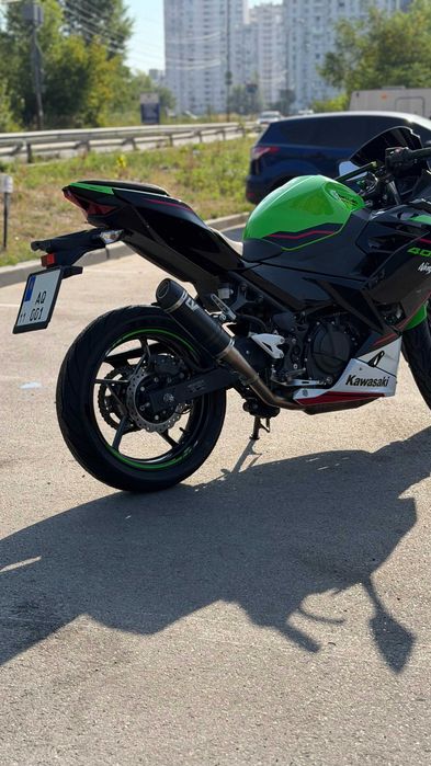 Kawasaki Ninja 400 ABS KRT Edition 2021