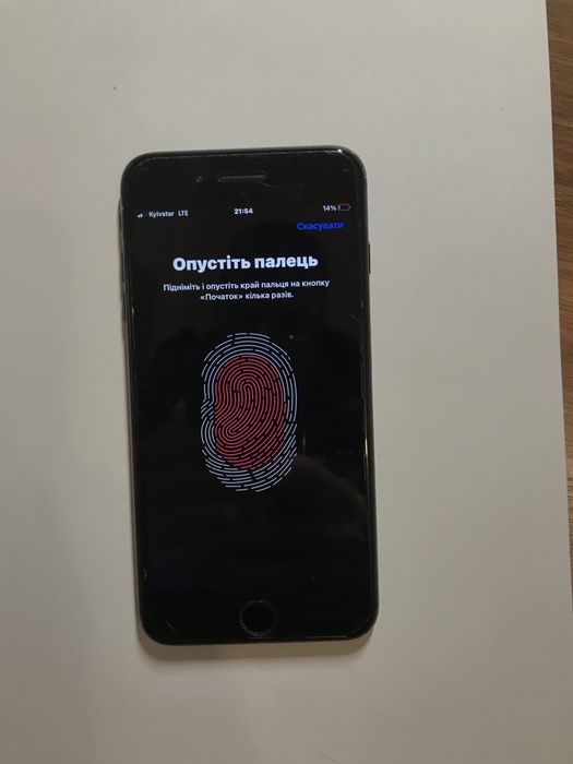 Продам iPhone 7+ 128гб