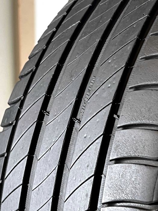Pneus Michelin Primacy 4 - 215/50/17 - Excelentes
