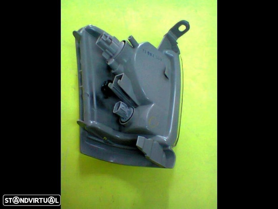 Farolins Farolim pisca frente Toyota Hilux 1997-2001 LN145 LN150