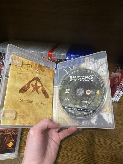 Диск resistance fall of man+resistance 2 на ps3