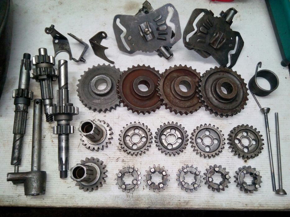 Запчасти коробка JAWA