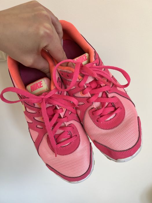 Buty sportowe do biegania Nike 38