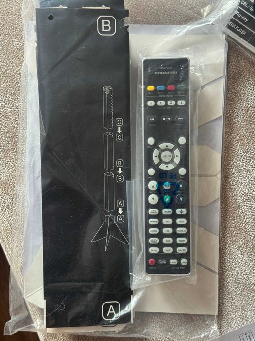 Amplituner Marantz NR1711 - jak nowy