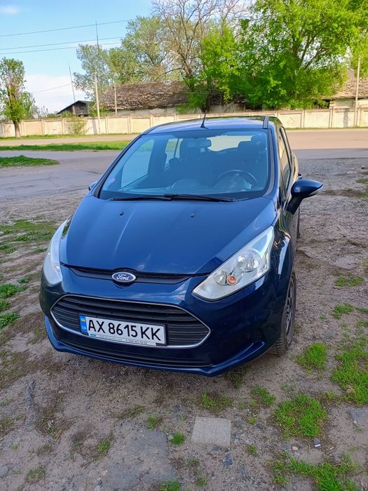Терміново продам Ford B MAX 2013 року.