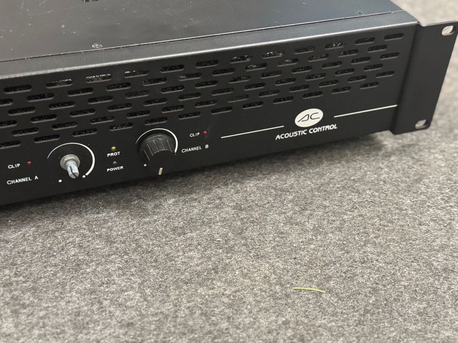 Amplificador de potência Acoustic Control TRX 500 – Profissional
