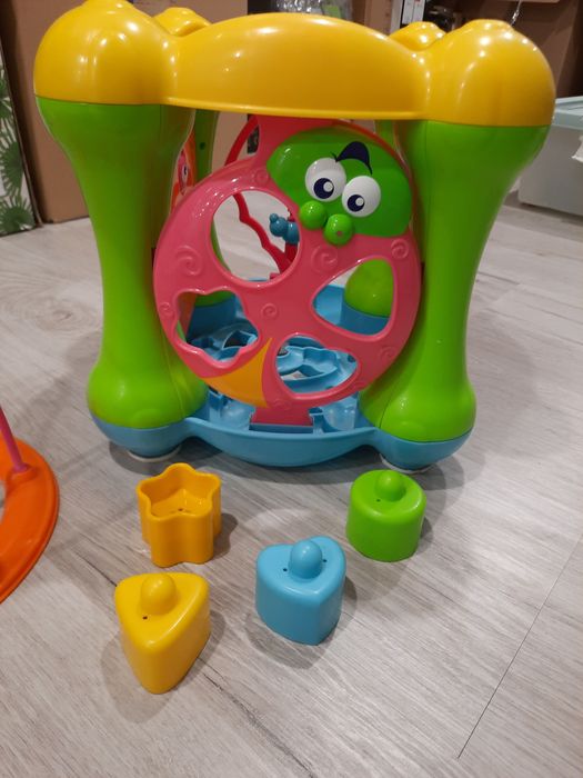 Zabawka- kostka smyk