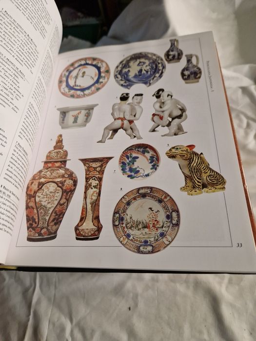 Livro de antiguidades da edt. Estampa