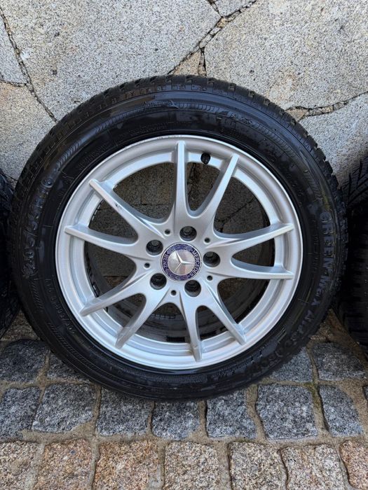 Jantes Mercedes 16 com pneus