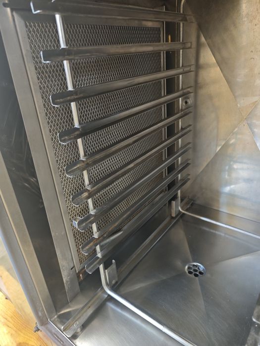 Пароконвектомат гастрономічний 10 рівнів Rational CM 101