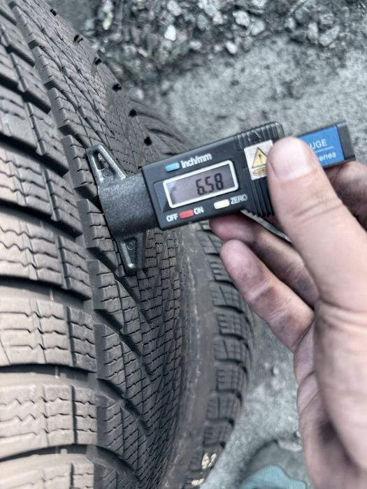 235 45 18 Goodyear Perfomance 3 90% 2023 Шини Зима