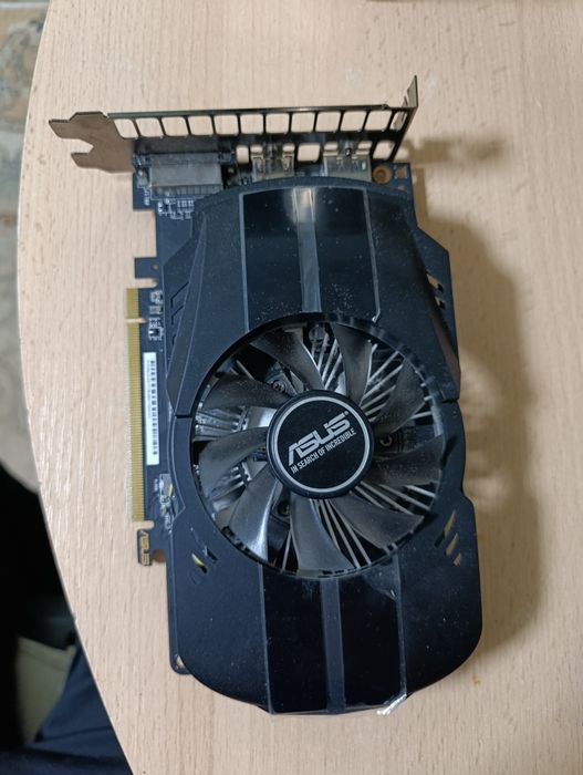 Видеокарта rx550 2gb