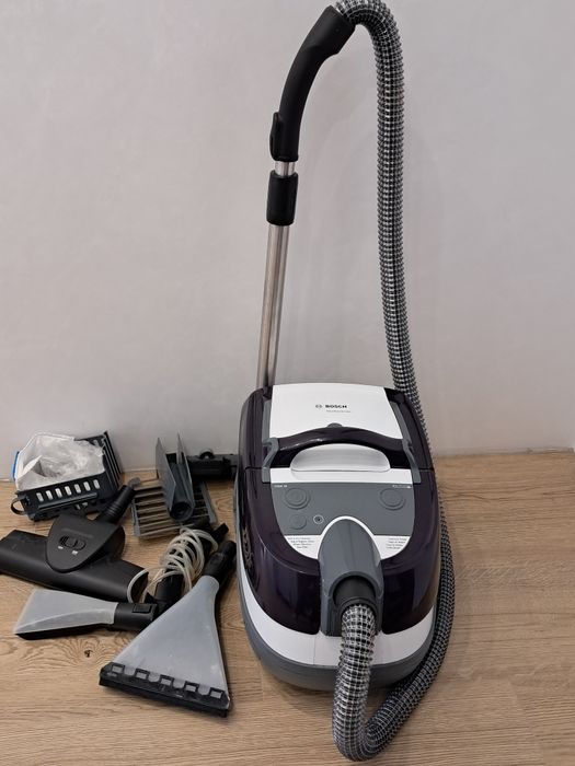 Пилосос миючий  Bocsch BWD41740/04