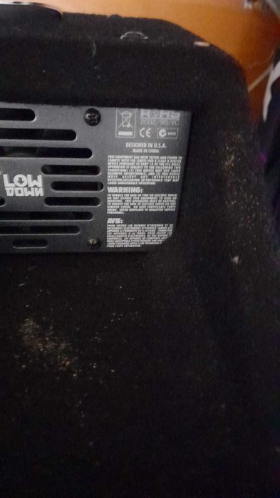 Pack Completo Baixo Elétrico + Amplificador + Mesa e Acessórios