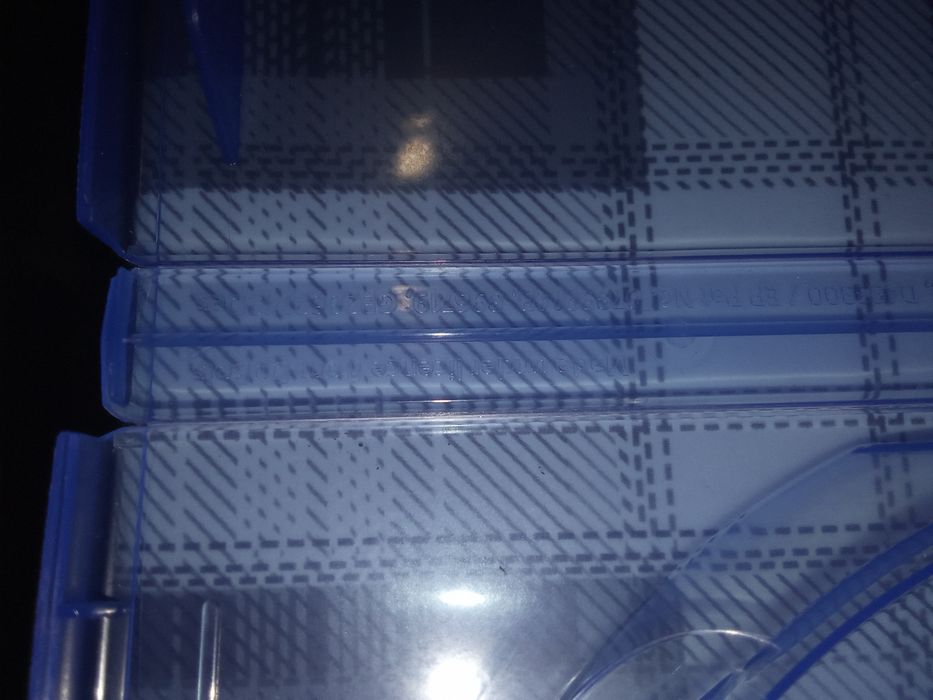 Sony PlayStation 4 коробки