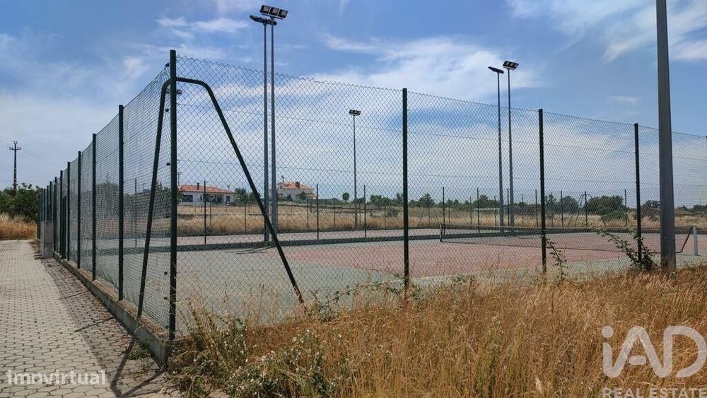 Terreno em Almeida de 550,00 m2