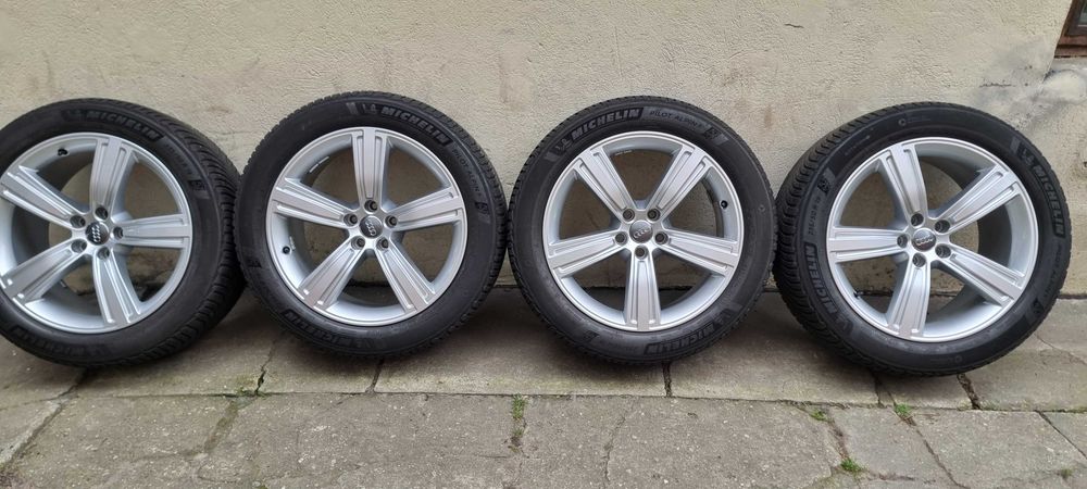 Alufelgi Audi 19" 8Jx19 235/50R19 5x112 ET32 ok. 6,5 mm 2019 ZIMA