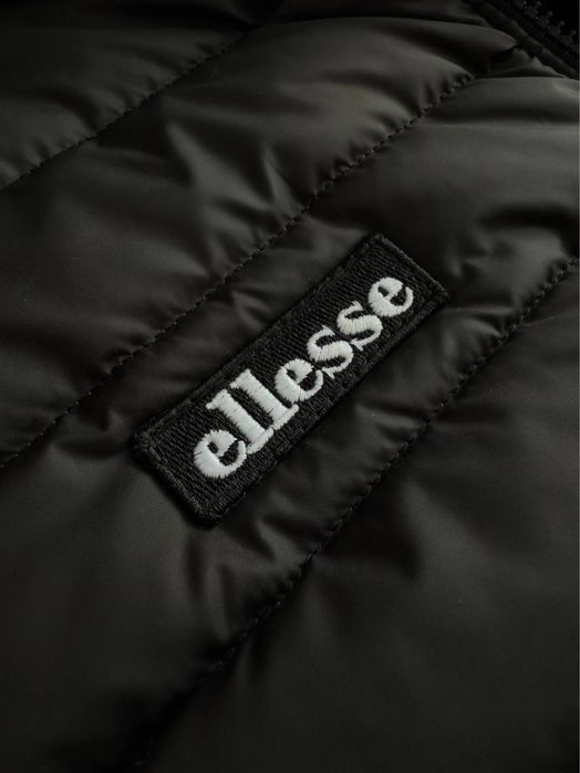 Чоловіча стьобана демісезонна куртка Ellesse з капюшоном, чорна та хакі XS, S, M, L, XL, XXL