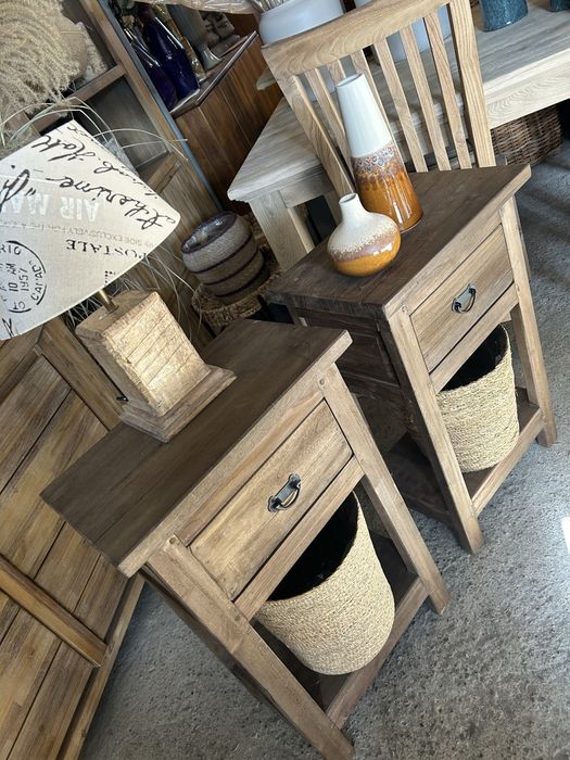 stolik nocny szafka drewniana rustykalna farmhouse