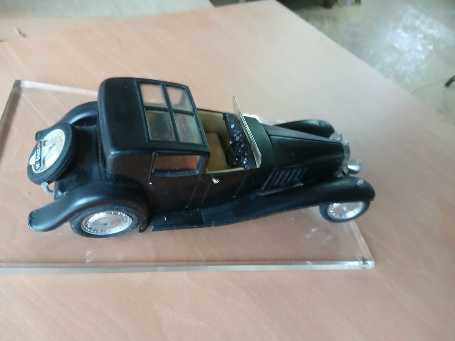 Candiero de pé alto