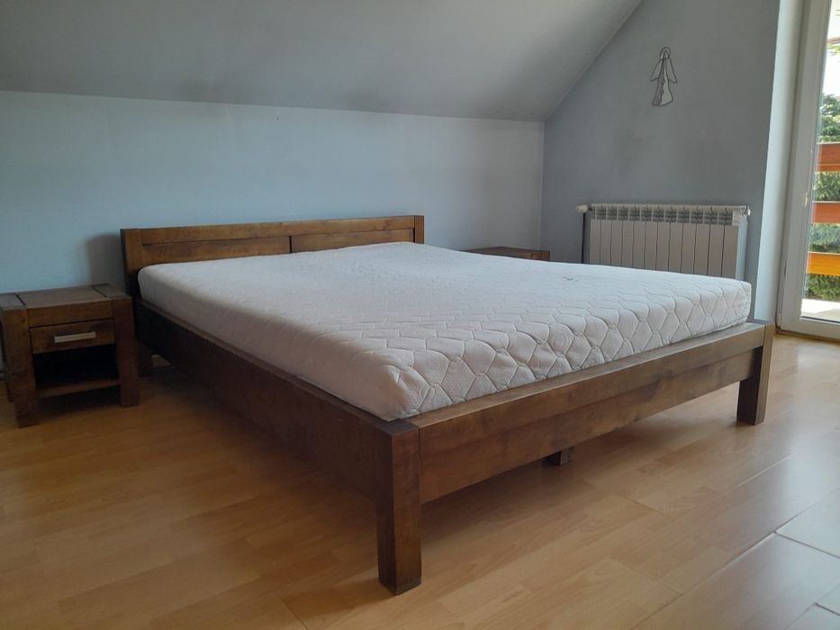 Sypialnia, meble lite drewno brzoza łóżko