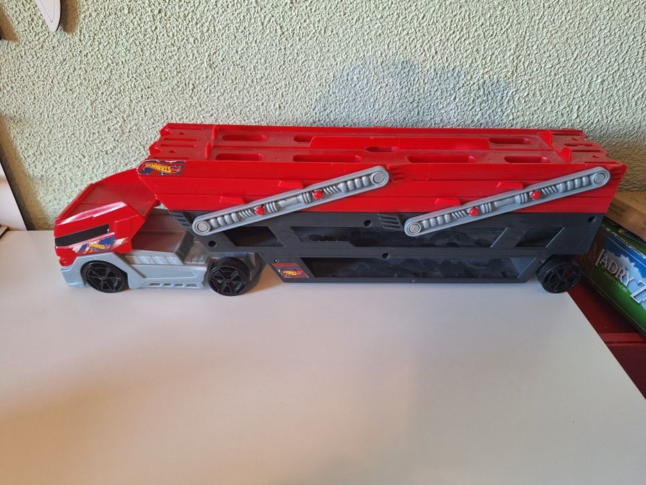 Tir na autka , laweta 50 aut