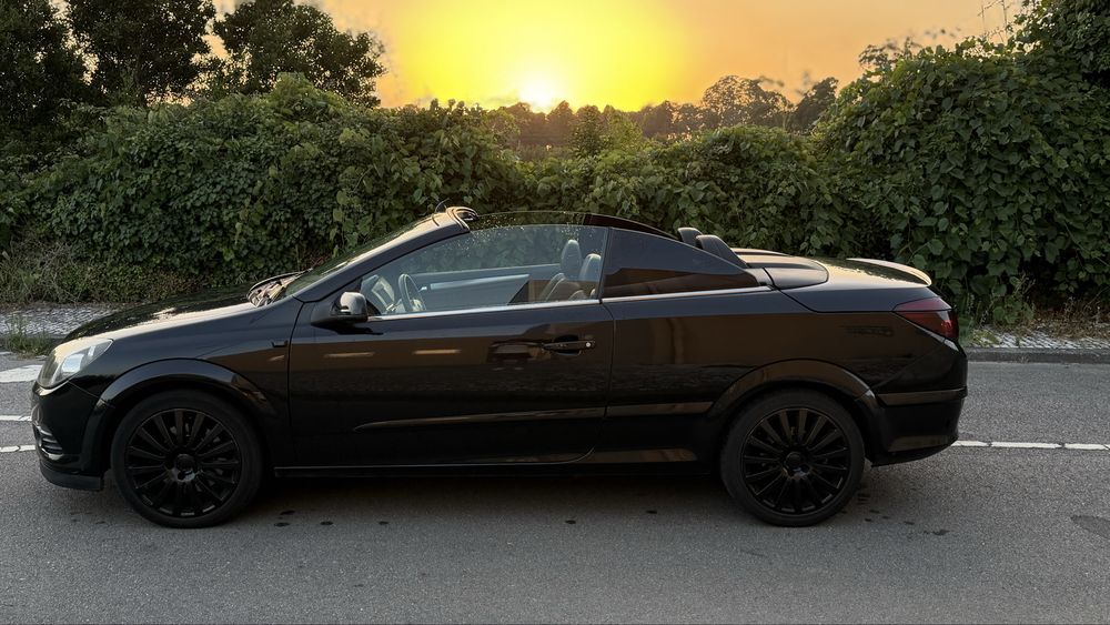 Opel Astra H TwinTop ( Cabrio )