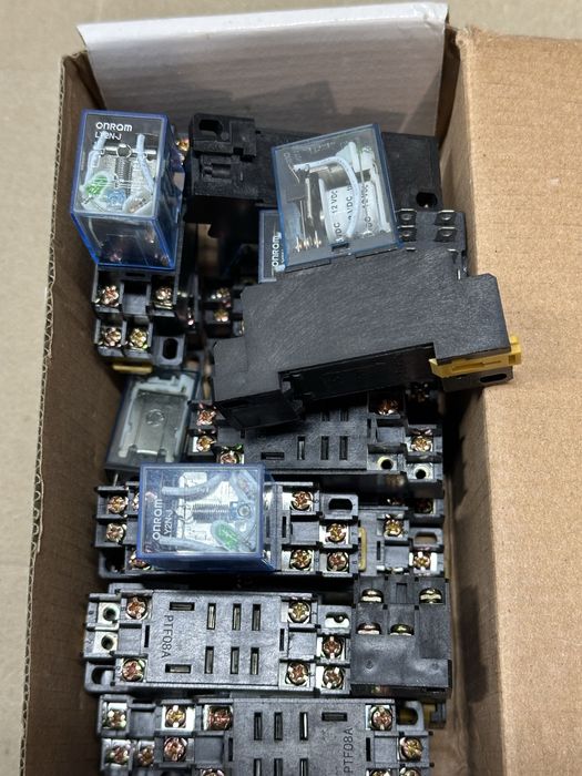 Реле 12в 8 контактів 12V 10A 8pin (2 open 2 close) 13F-LY2NJ-12VDC