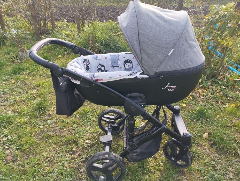 Продам коляску.Одне положення