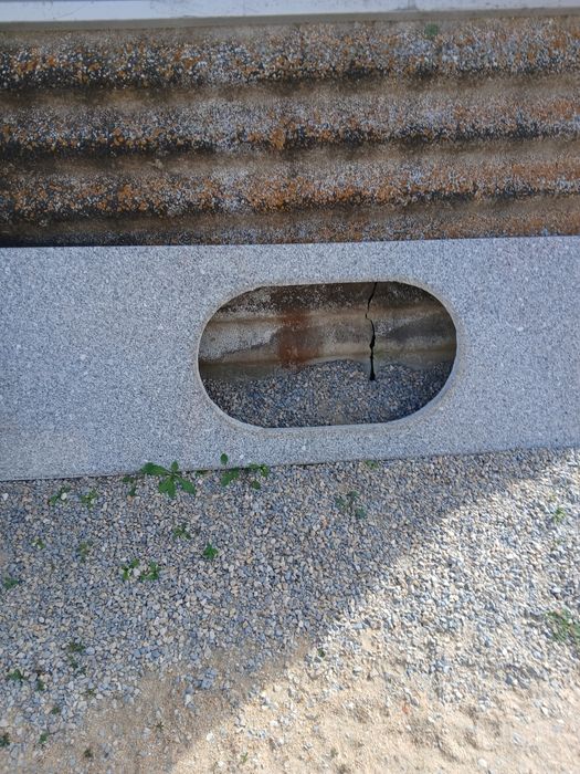 Pedra fe granito
