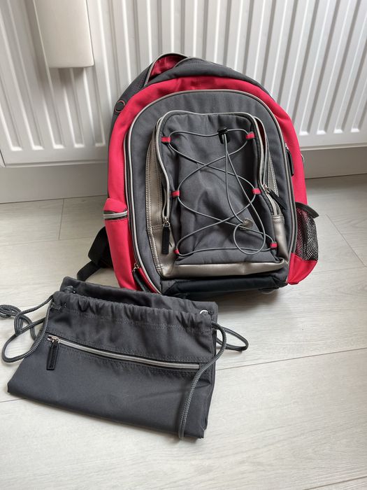 Рюкзак оригінальний шкільний Ecco б/у в хорошому стані з сумкою