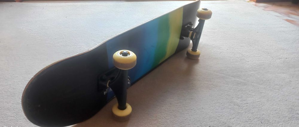 s k a t e   semi novo