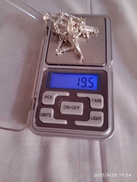 Colar Crucifixo - Prata