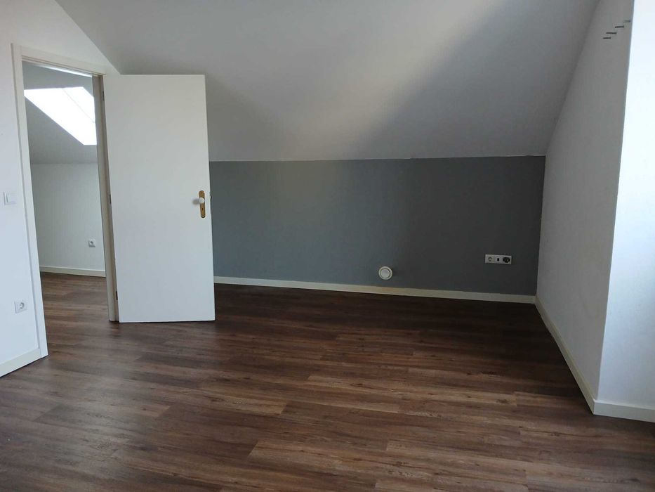 AMPLO T4 DUPLEX para arrendar no centro de ESPINHO