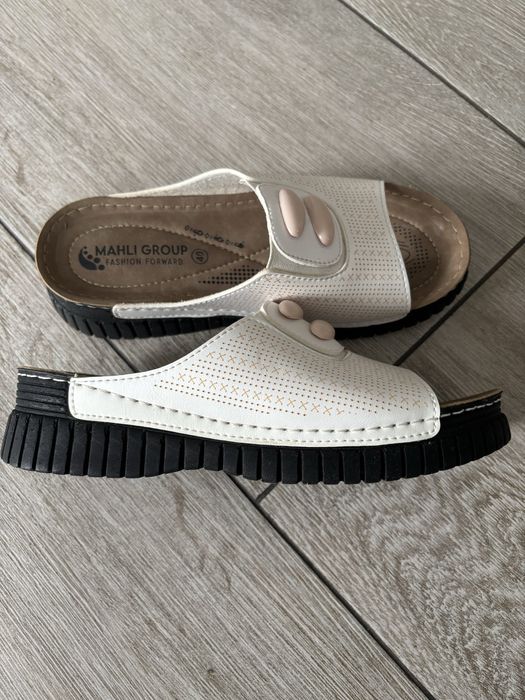 Шльопанці жіночі, торг.