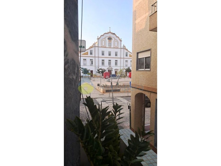 Não Perca Esta Grande Oportunidade! Fantástico Apartamento T2 Espaç...