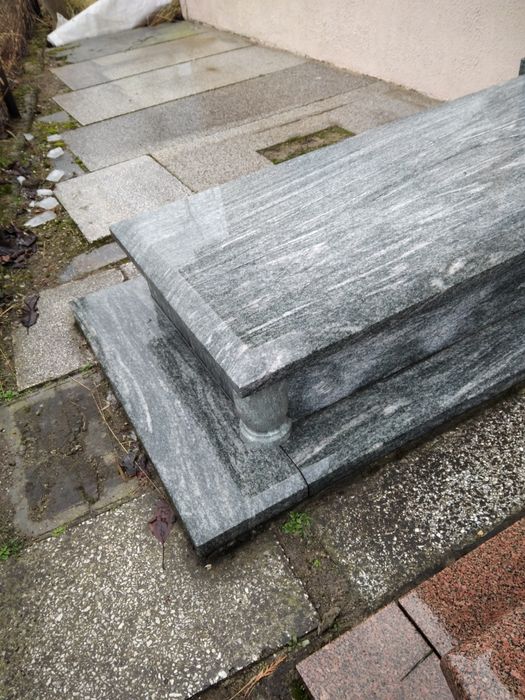 Granit ozdoba kolumna