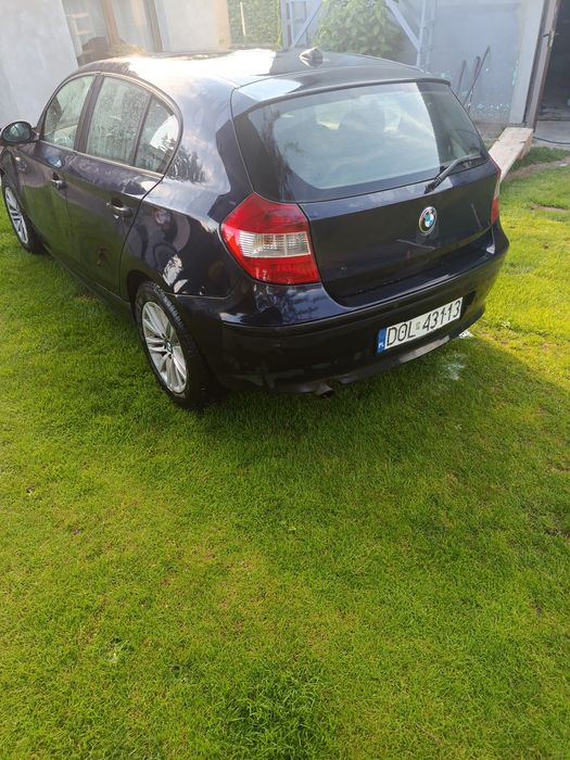 BMW seria E 87 czarny 5drzwi