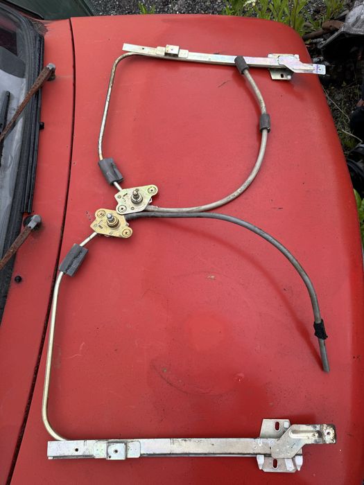 Podnosnik szyby prawa lewa strona fiat 126p EL