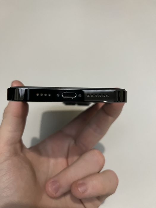 Продам iPhone 14 Pro Max