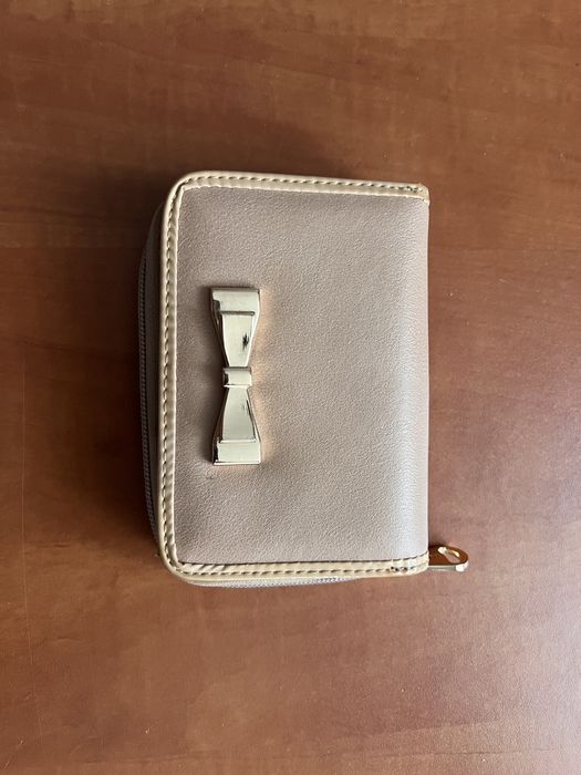 Portfel mały zgrabny